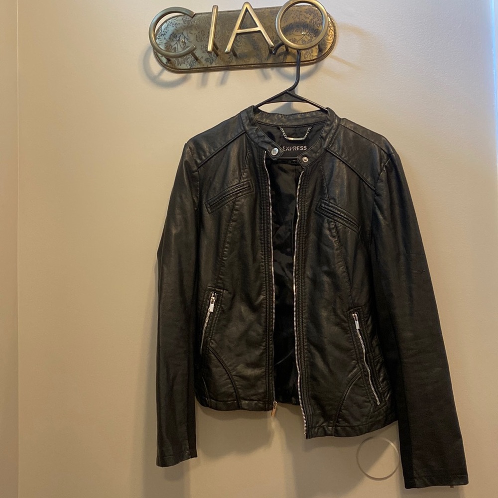 EXPRESS LEATHER JACKET